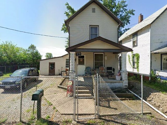 House image located at Faribault, MN 55021