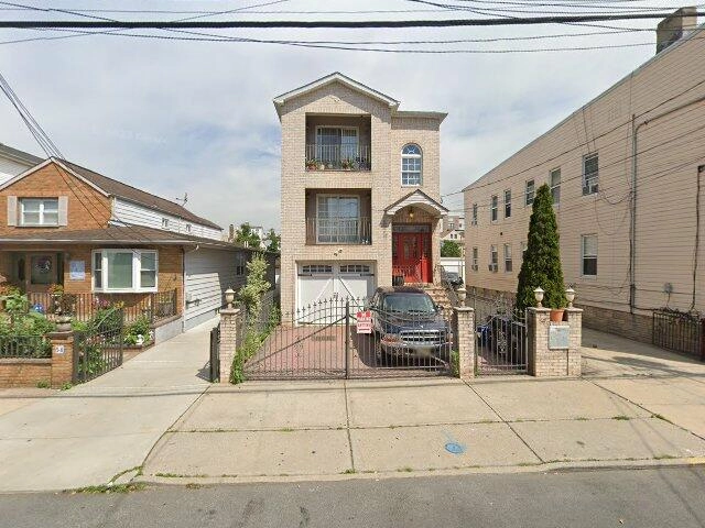 House image located at Newark, NJ 07105