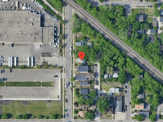 House image located at Minneapolis, MN 55413