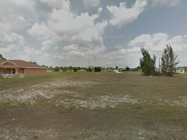 House image located at Cape Coral, FL 33909