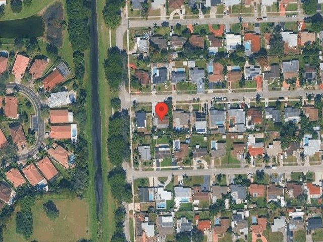 House image located at Hollywood, FL 33024