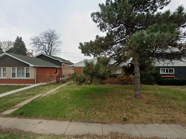 House image located at Skokie, IL 60077