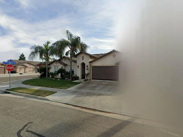 House image located at Tulare, CA 93274