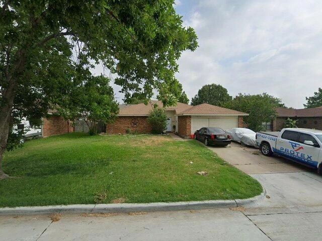 House image located at Grand Prairie, TX 75052