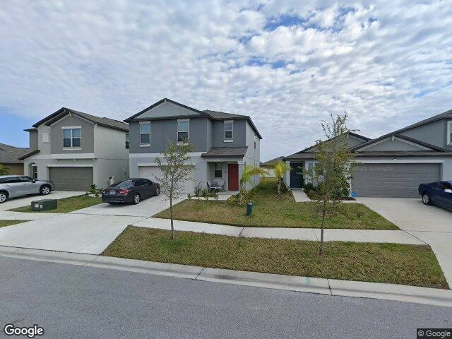 House image located at Ruskin, FL 33570