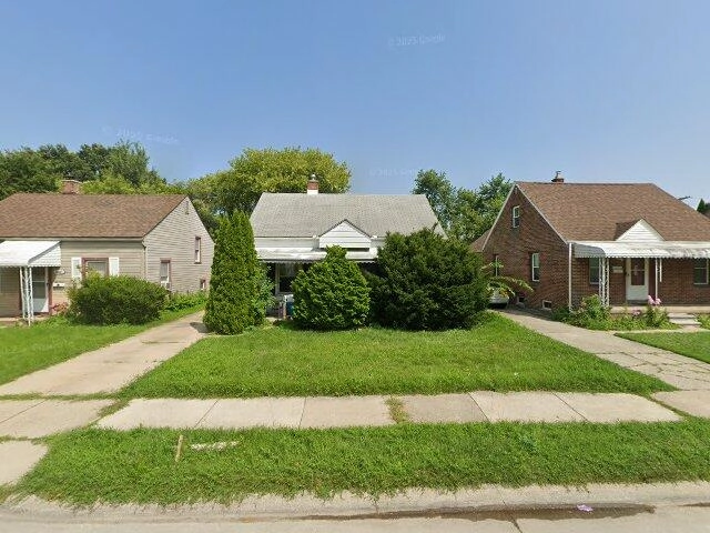 House image located at Eastpointe, MI 48021