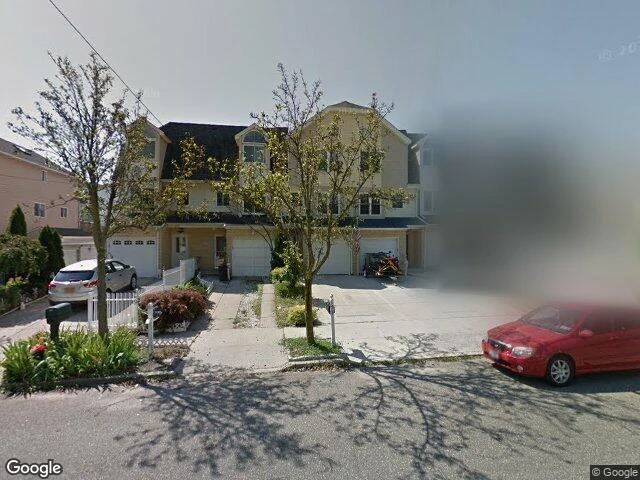 House image located at Staten Island, NY 10309
