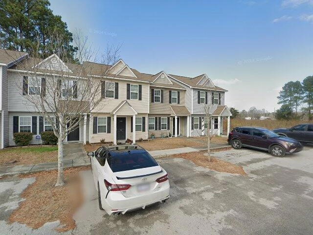 House image located at Hubert, NC 28539