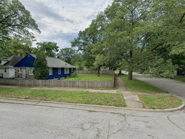 House image located at Muskegon, MI 49442