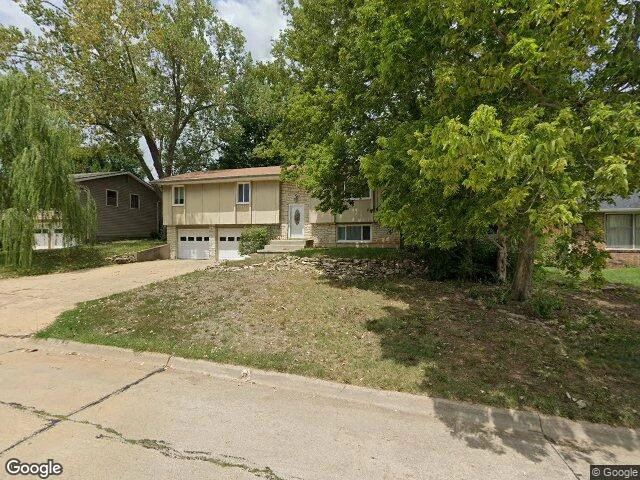 House image located at Manhattan, KS 66503