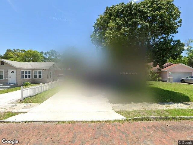 House image located at Saint Petersburg, FL 33713