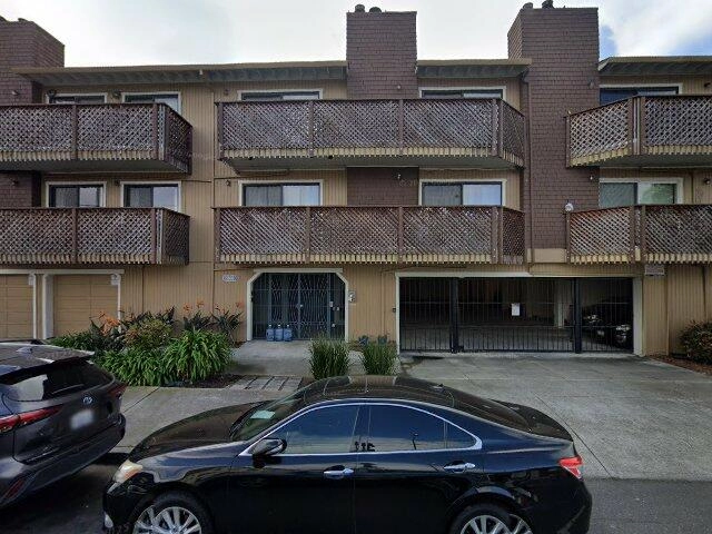 House image located at Oakland, CA 94619