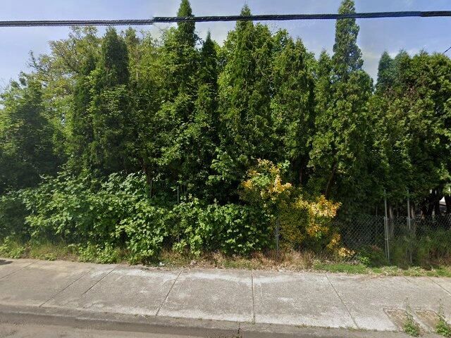 House image located at Portland, OR 97230