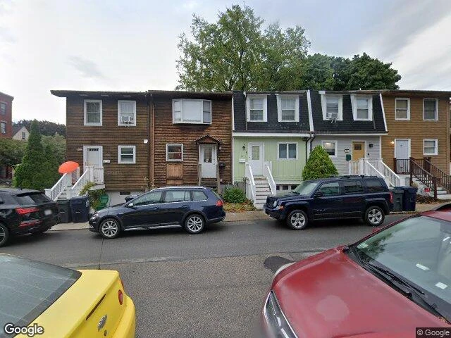 House image located at Cambridge, MA 02139