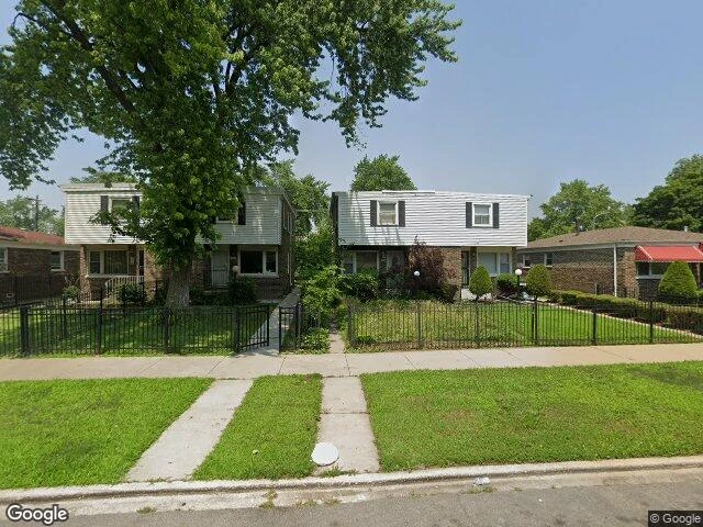 House image located at Chicago, IL 60609