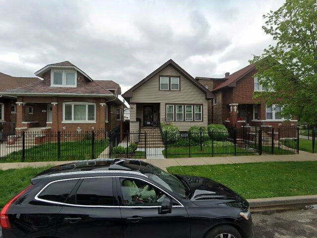 House image located at Chicago, IL 60651