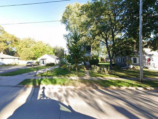 House image located at Appleton, WI 54911