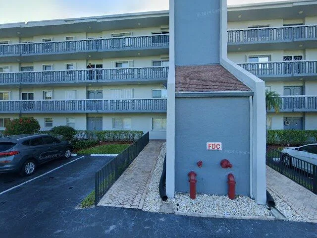 House image located at Lake Worth, FL 33467