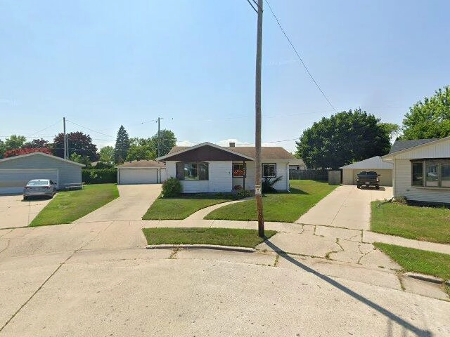 House image located at Kenosha, WI 53143