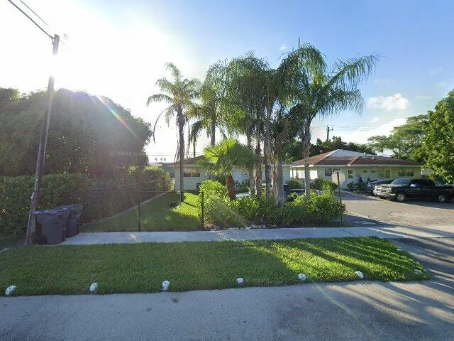 House image located at Hollywood, FL 33024