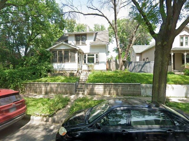 House image located at Saint Paul, MN 55106