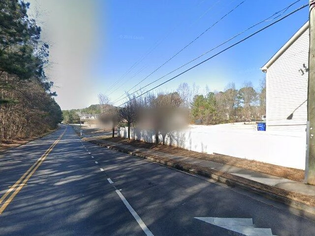 House image located at Union City, GA 30291