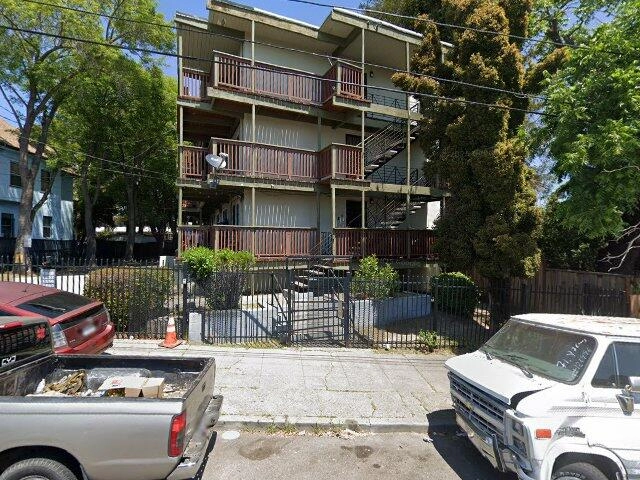 House image located at Oakland, CA 94606