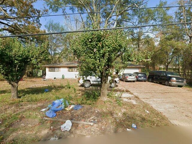 House image located at Jackson, MS 39209