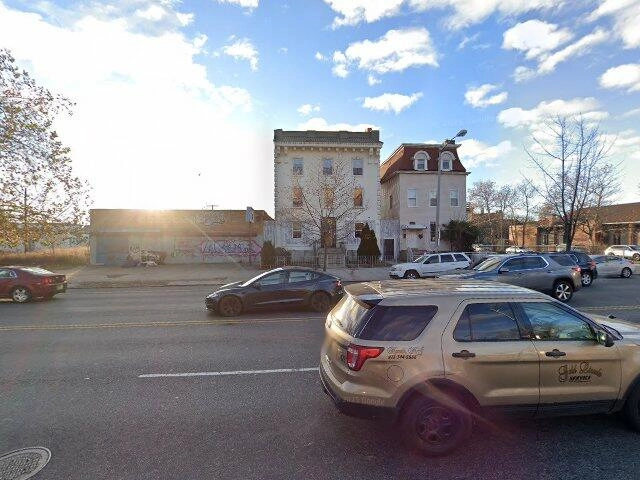 House image located at Newark, NJ 07114