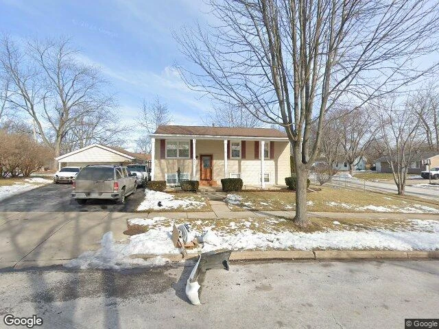 House image located at Streamwood, IL 60107