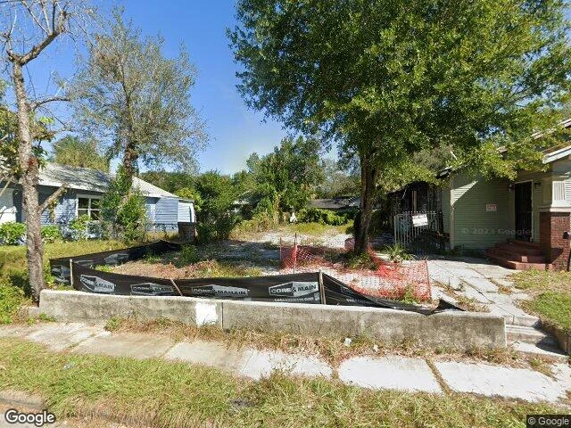 House image located at Tampa, FL 33605