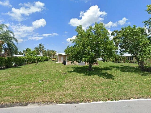 House image located at Belle Glade, FL 33430