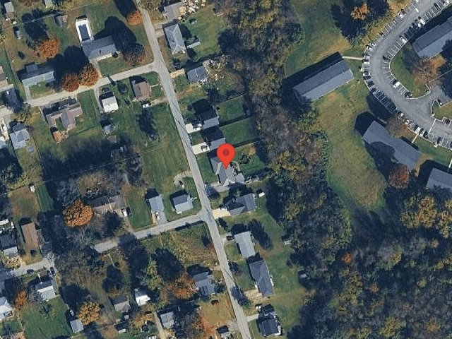 House image located at Mount Carmel, TN 37645