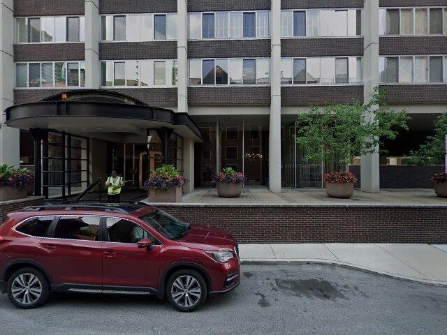 House image located at Chicago, IL 60610