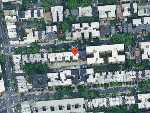 House image located at Kingston, MA 02364