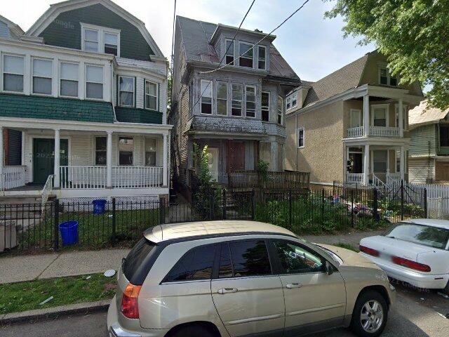 House image located at Newark, NJ 07106