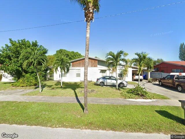 House image located at Miami, FL 33162