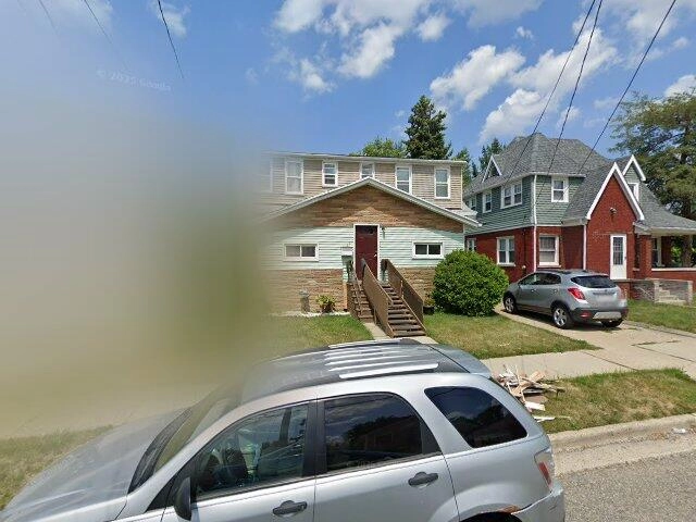 House image located at Pontiac, MI 48341