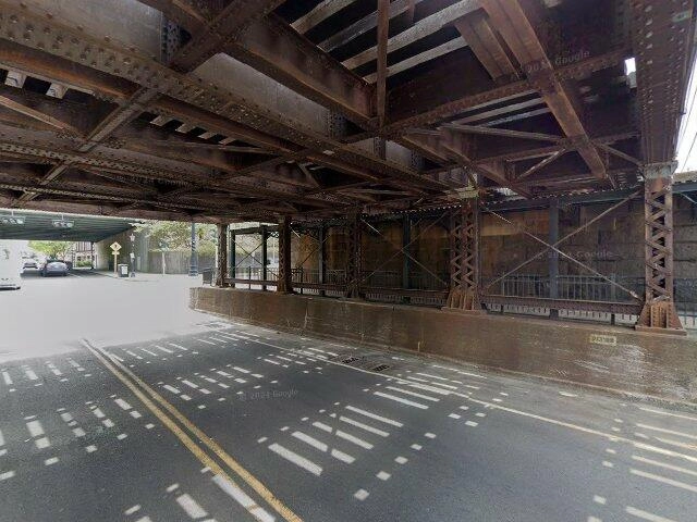 House image located at Indianapolis, IN 46235