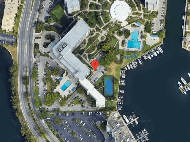 House image located at Hallandale, FL 33009