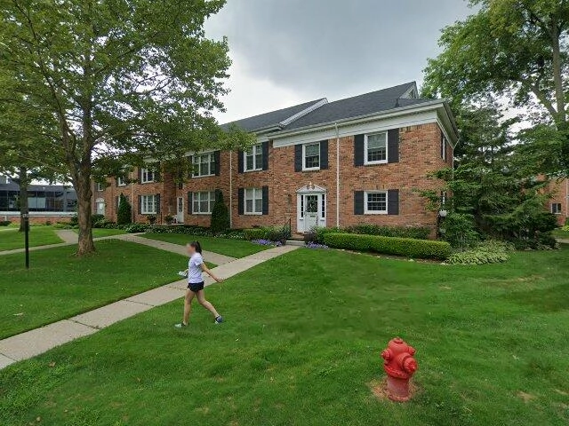 House image located at Bloomfield Hills, MI 48301