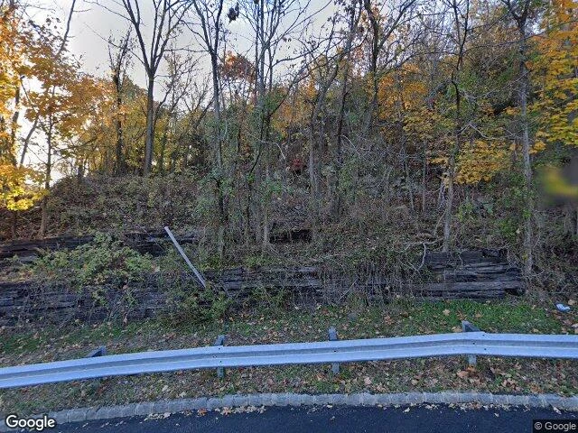 House image located at Totowa, NJ 07512