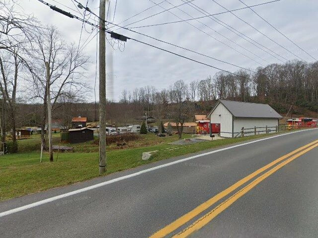 House image located at Roseville, MI 48066