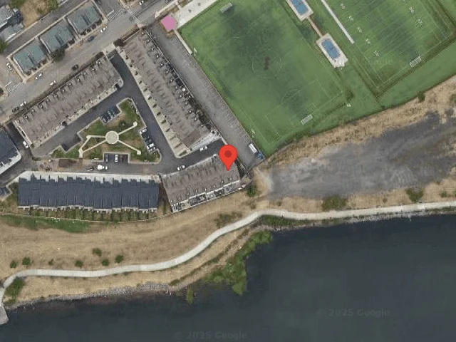 House image located at Elizabethport, NJ 07206