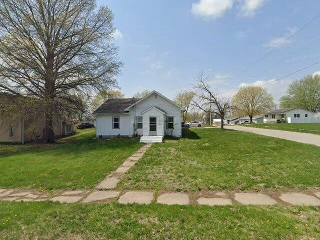 House image located at Chariton, IA 50049