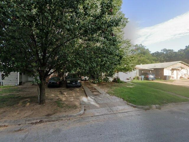 House image located at Florence, SC 29501