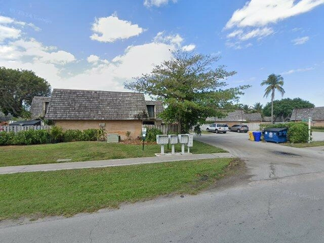 House image located at Lake Worth, FL 33461