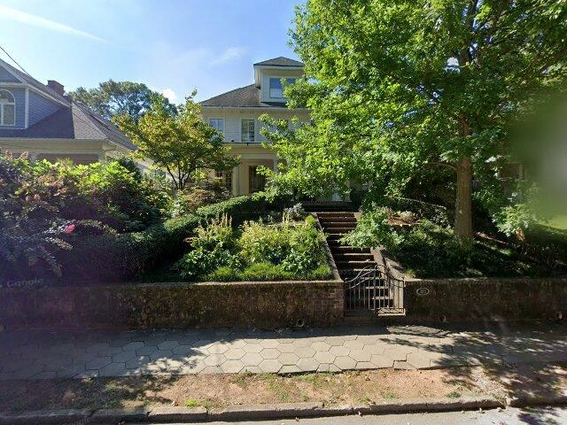 House image located at Washington, DC 20002