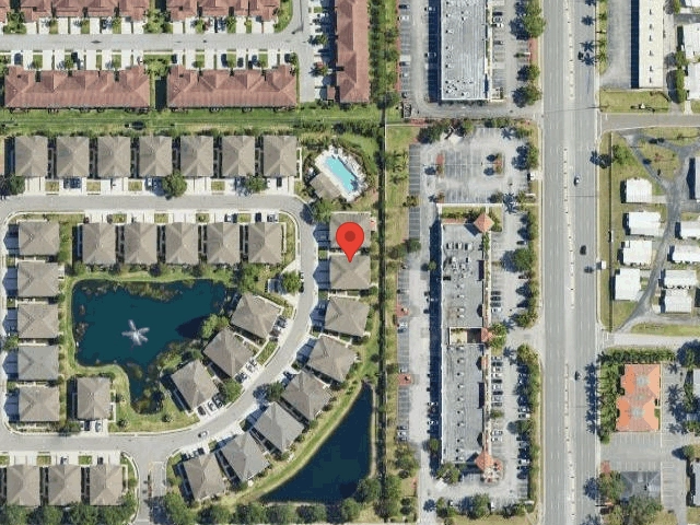 House image located at Saint Petersburg, FL 33703