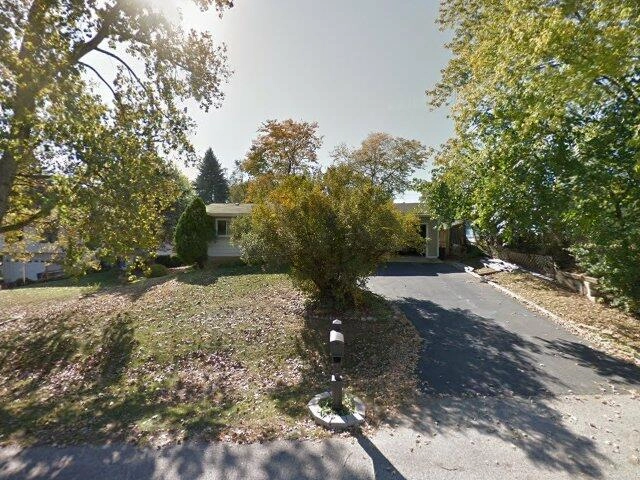 House image located at Mchenry, IL 60051